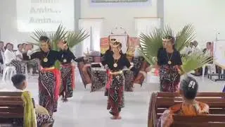 tarian kebalai pemuda ... etnis rote bulan bahasa dan budaya.. paulus Tuasene