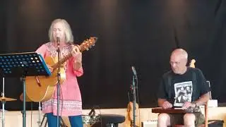 The Hiienkoskis-Den glödande bastun live 2022