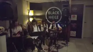 THE CREW OF GRACE  Thadelo's Barndances / The Blackbird