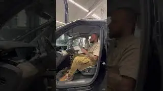 Замена модуля ADCU Zeekr 009 в ЭЛЕКТРОМЭН #zeekr #rek #автомобильнаяэлектроника