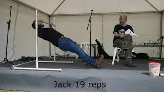 Brighton Vegan Summer festival 2019 - Inverted row contest