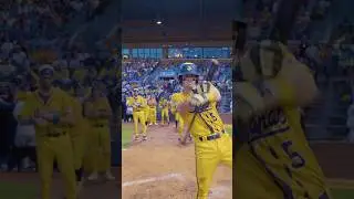 &ldquo;Touch My Body&rdquo; Mariah Carey TikTok Trend | Savannah Bananas #shorts #baseball #mariahcarey #dance