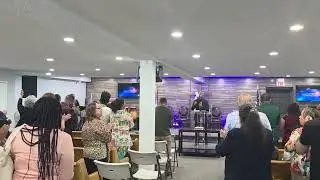 CORO Elias Oraba En El Monte Carmelo | Pastor Alberto Castillo 