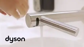 Взлет в Исландии. Сушилки для рук Dyson Airblade&trade; Tap в действии