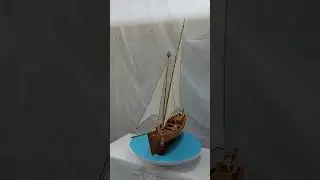 Pirogue Varnished 63 cm bobatoshipmodels.com