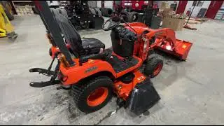 4 22 Kubota BX 2660 Compact Tractor