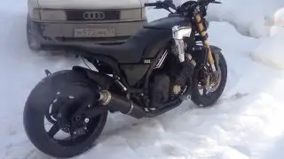 Custom Yamaha Fzx 750 sound