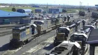 Selkirk rail yard with new CSX logos, full power and more
