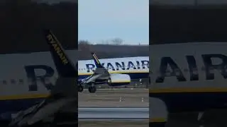 Ryanair landing to Budapest Liszt Ferenc International Airport