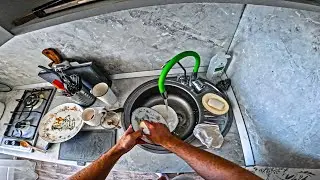 POV: Мытье посуды
