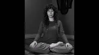 OM ANANDA NAMAHA 108 -  Yoga de la Voz