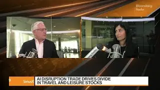 AI Disruption Trade Drives Divide in Travel and Leisure Stocks