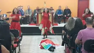 Kailaine Frauches _ Passa la em casa Jesus @coreografiarosadesaron3281