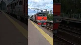 Тепловоз 2ТЭ116-1383 с модулем сопровождения #trainspotting #ржд #railway #train #поезд #rzd