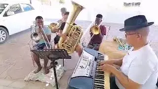 Gaob rehearse with Sons