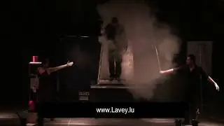 Smoke Chamber Magic Illusion performed by Christian Lavey - Chambre &agrave; fum&eacute;e - Grossillusion Zauberer