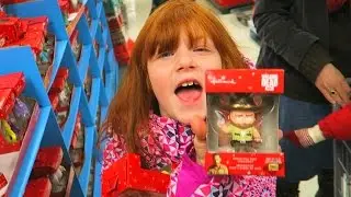 CHEAP HALLMARK KEEPSAKE CHRISTMAS ORNAMENTS! ~ VLOG 84 ~ 15/11/29