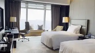 Ritz-Carlton Hong Kong 🇭🇰 | The Highest Luxury Hotel in the City (Full Tour)