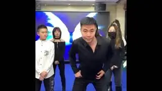 Epic Head Isolation Dance