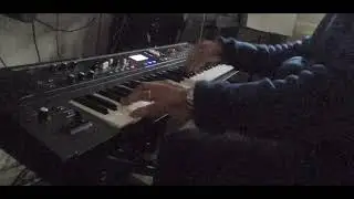 Mack the knife - Kurt Weill (1928) - Roland vr09