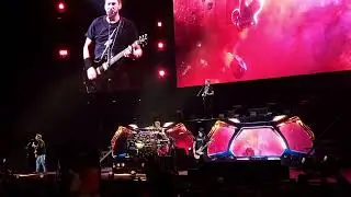 Gotta Be Somebody Live From Chicago - Nickelback Get Rollin Tour