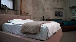 Кровать двух спальная Bed B&B Italia Tufty