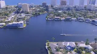 Sunshine Vibes: Experience the Ultimate Florida Beach Adventure! #sfl #fyp #beach #florida