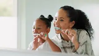 🦷 The La Vita Living Products Pro-Clean Toothbrush 🦷