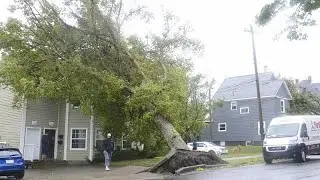 Storm Fiona cuts power to over 500 000 homes on Canada's east coast