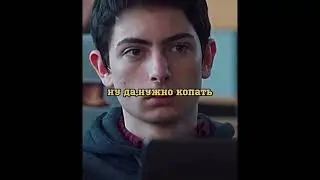 Попробуйте сами угадать что за фильм #фильмы #shorts #short #film #fims