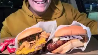 FIRST TIME TRYING SHAKE SHACK (EATING SHOW)
