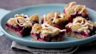 Mixed Berry Crumble Cookie Bars