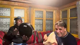 عبدالرحمان الگادي و محمد قزنون في قطعة كلاسيكية من الزمن الجميل „ممين وممينو