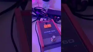 Juno chorus battle! Moog Minitaur Tc electronic June 60 vs Arturia Jun-6 #moog #electronicmusic