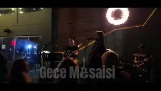 Koro Halinde Barda &Ccedil;oşarken Pandemi &ouml;ncesi Gece Mesaisi Bar Programları