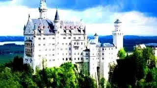 10 Largest Castles In The World