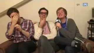 Duasportas: A Merry Christmas from Two Door Cinema Club.mp4