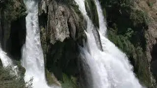 BRUIT DE CASCADE CHUTE D'EAU POUR RELAXATION SOMMEIL - SON DE LA RIVIERE