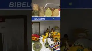Antique shop in Belgium. Антикварный магазин в Бельгии.