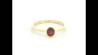 Ruby Solitaire Ring in 18K Yellow Gold