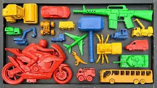 Membersihkan Mainan Mobil Balap,Kereta Api, Bus Telolet, Truk Molen, Tank Baja, Beko Excavator.