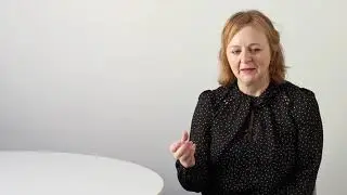 Si&acirc;n Louise Addicott  - UK
