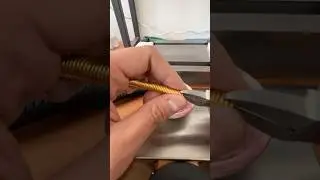 The production process of immersive Au999 gold bracelets #goldfactory #jewelry #goldbar