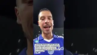 thom haye keliatan bahagia sekali setelah debut dengan persib bandung