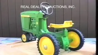 John Deere 20 Pedal Tractor - Early & Late Version - Ertl