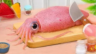 Мини-рецепт морепродуктов 🦑 Хрустящие кальмары в сладко-остром томатном соусе с клевером