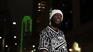 B-Naked &ldquo;Dreams&rdquo;