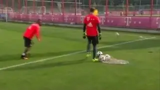 Vidal consigue el Gol Imposible del A&ntilde;o... &iexcl;De Locos!