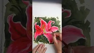 Painting a lily on Khadi paper 🌷 #painting #watercolor #flowers #watercolour