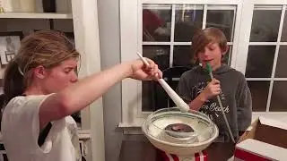 Cotton Candy making